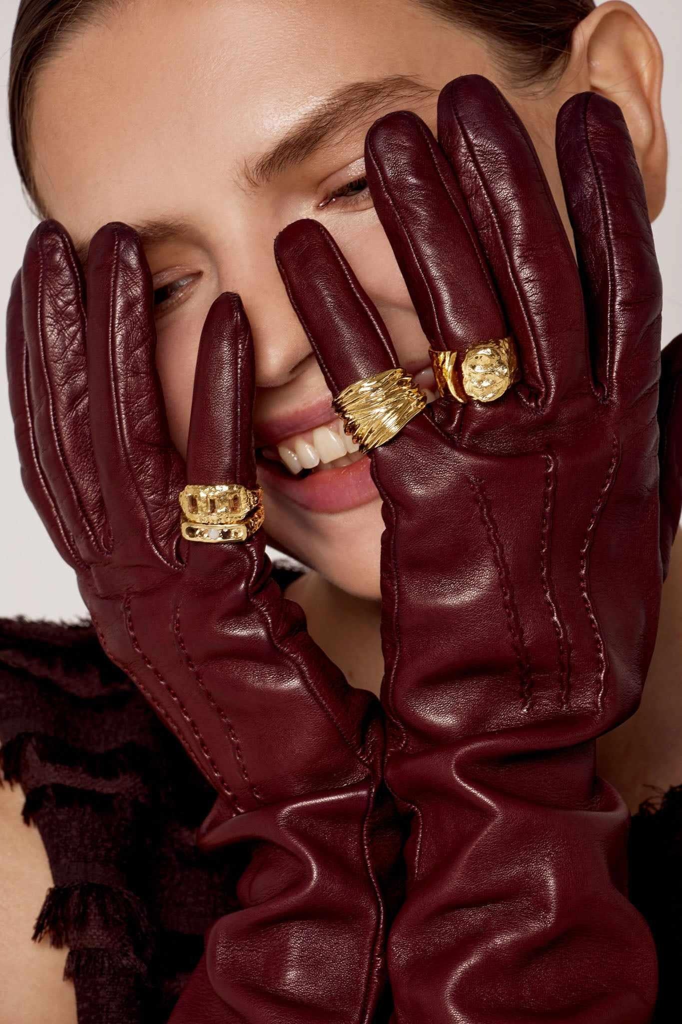 Arlette gold statement ring - Image 2