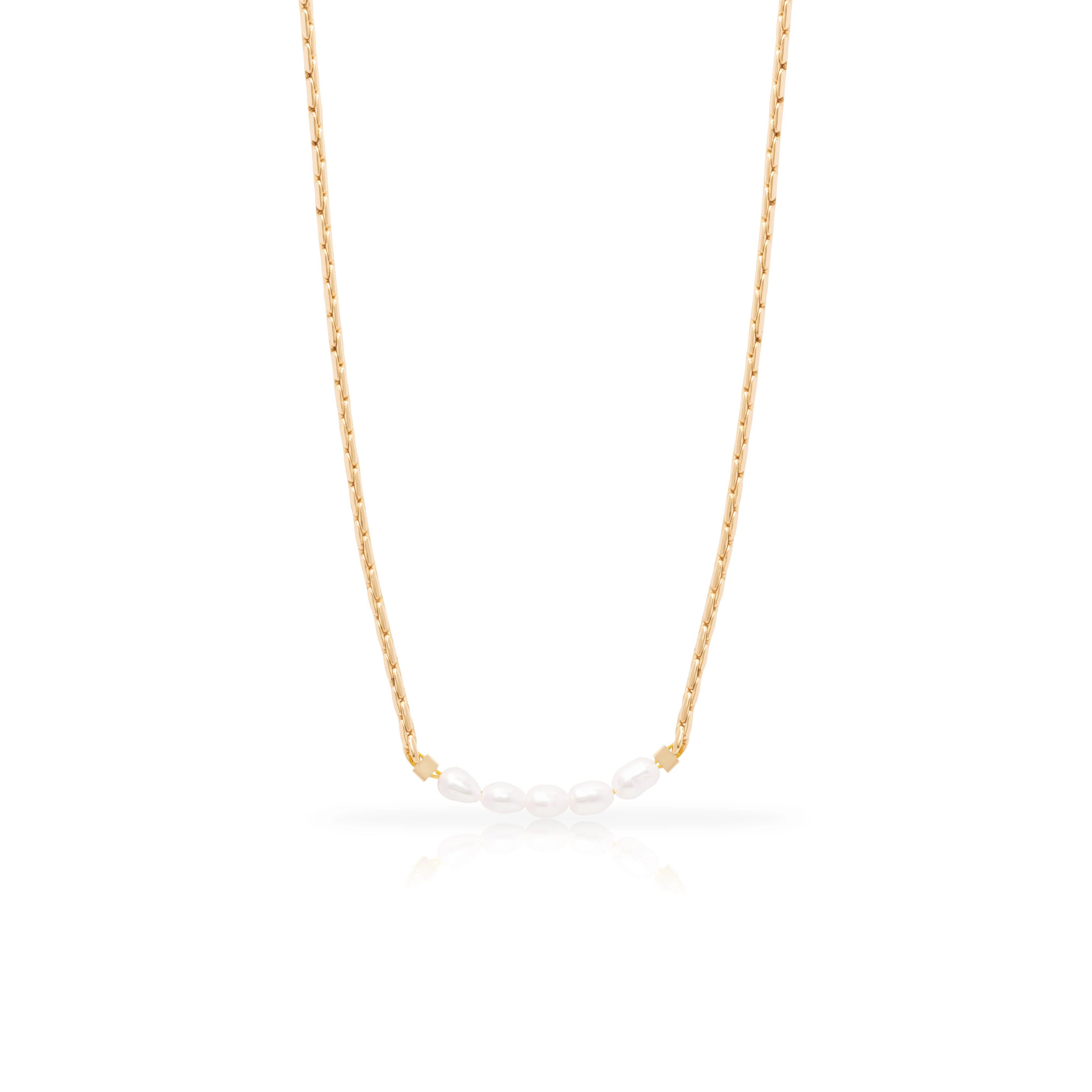 Dru pearl necklace