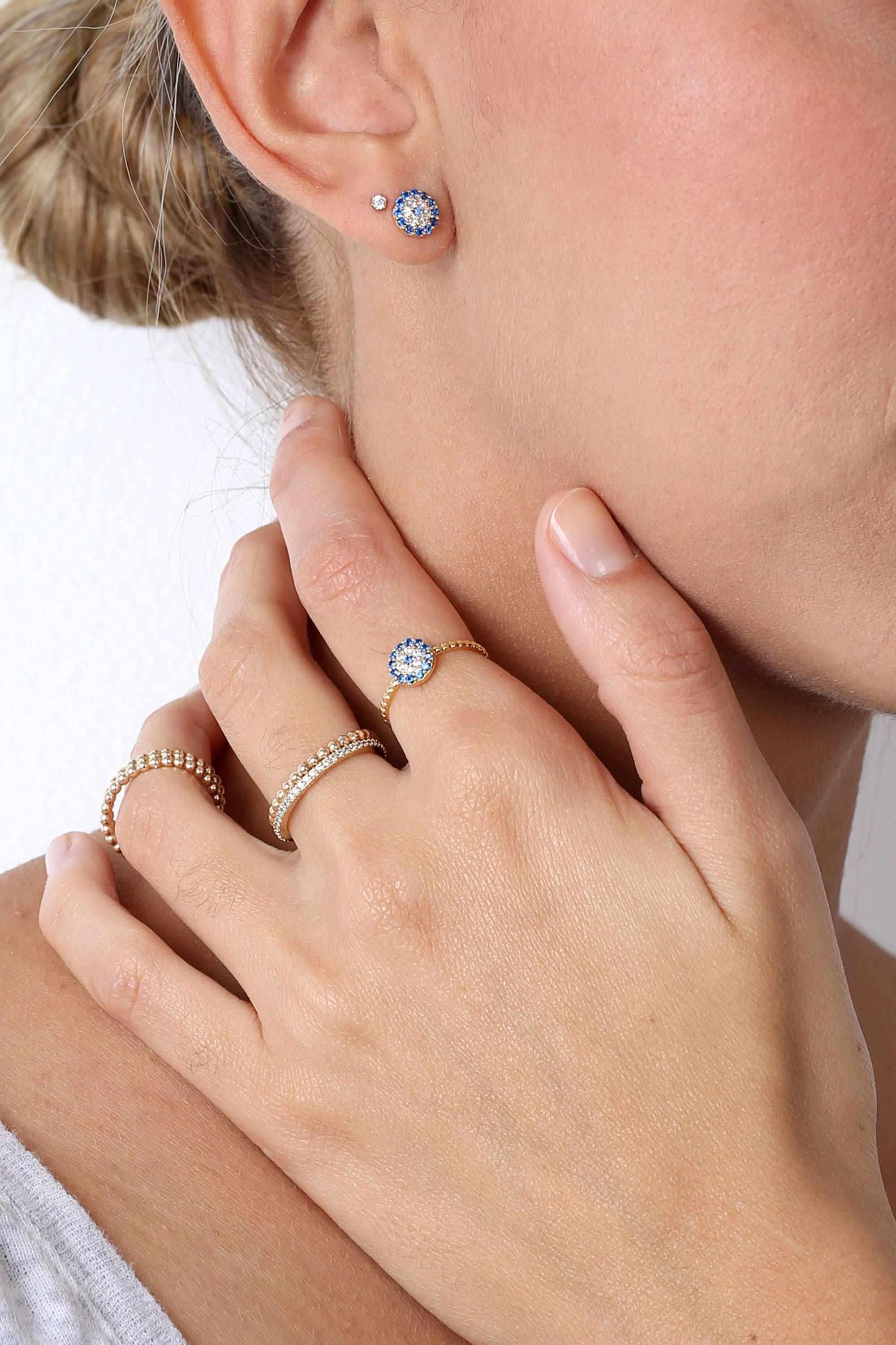 Evil eye round stud earrings - Image 3