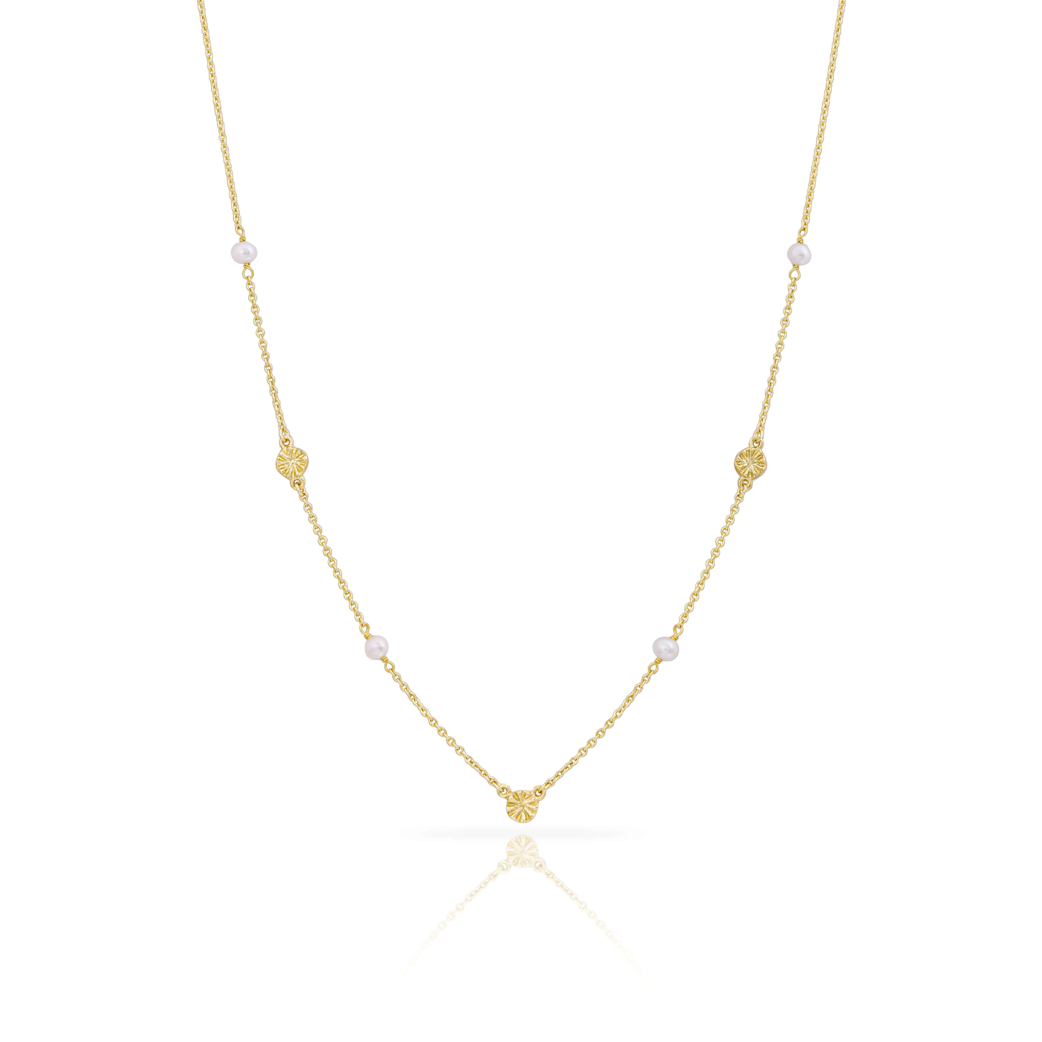 Gaia freshwater pearl necklace