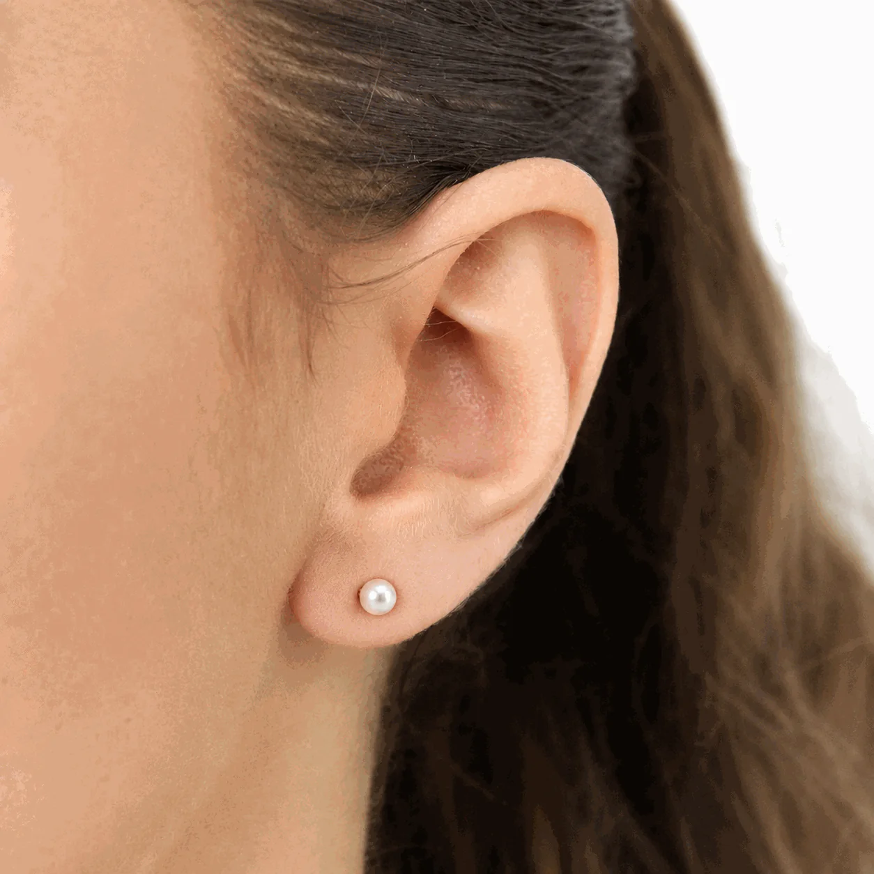 Ramos pearl stud earrings - Image 2
